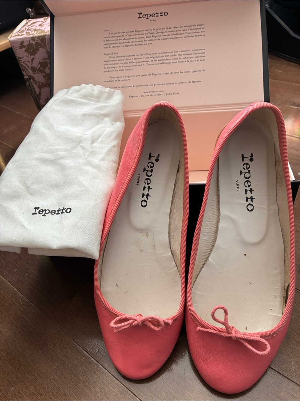 Repetto Coral Pink Leather Ballet Flats